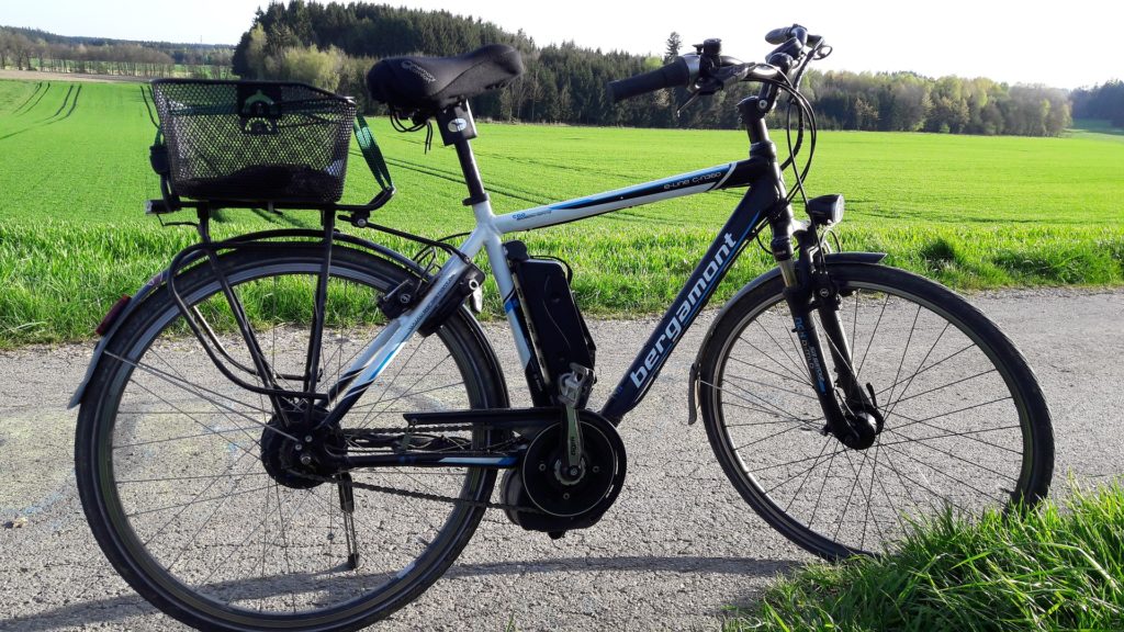 Seven Reasons to Buy an Electric Hybrid Bike