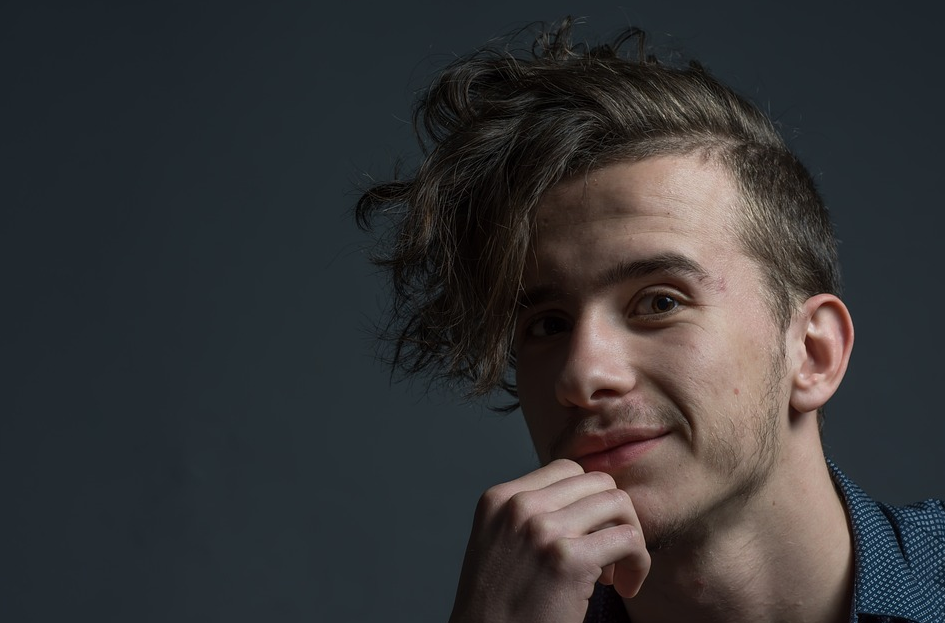 model with long hair